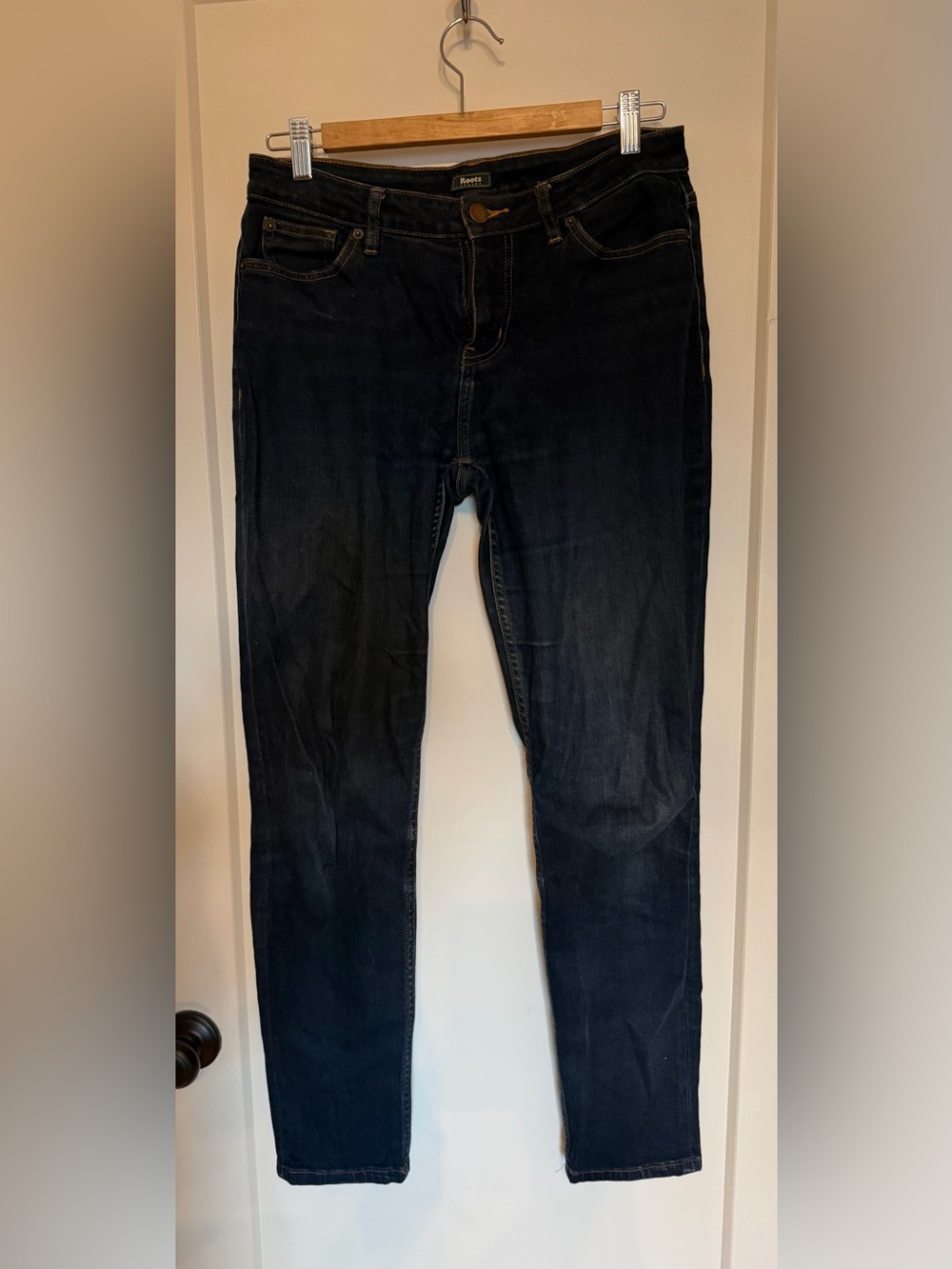 Roots Women’s Straight Leg Jeans